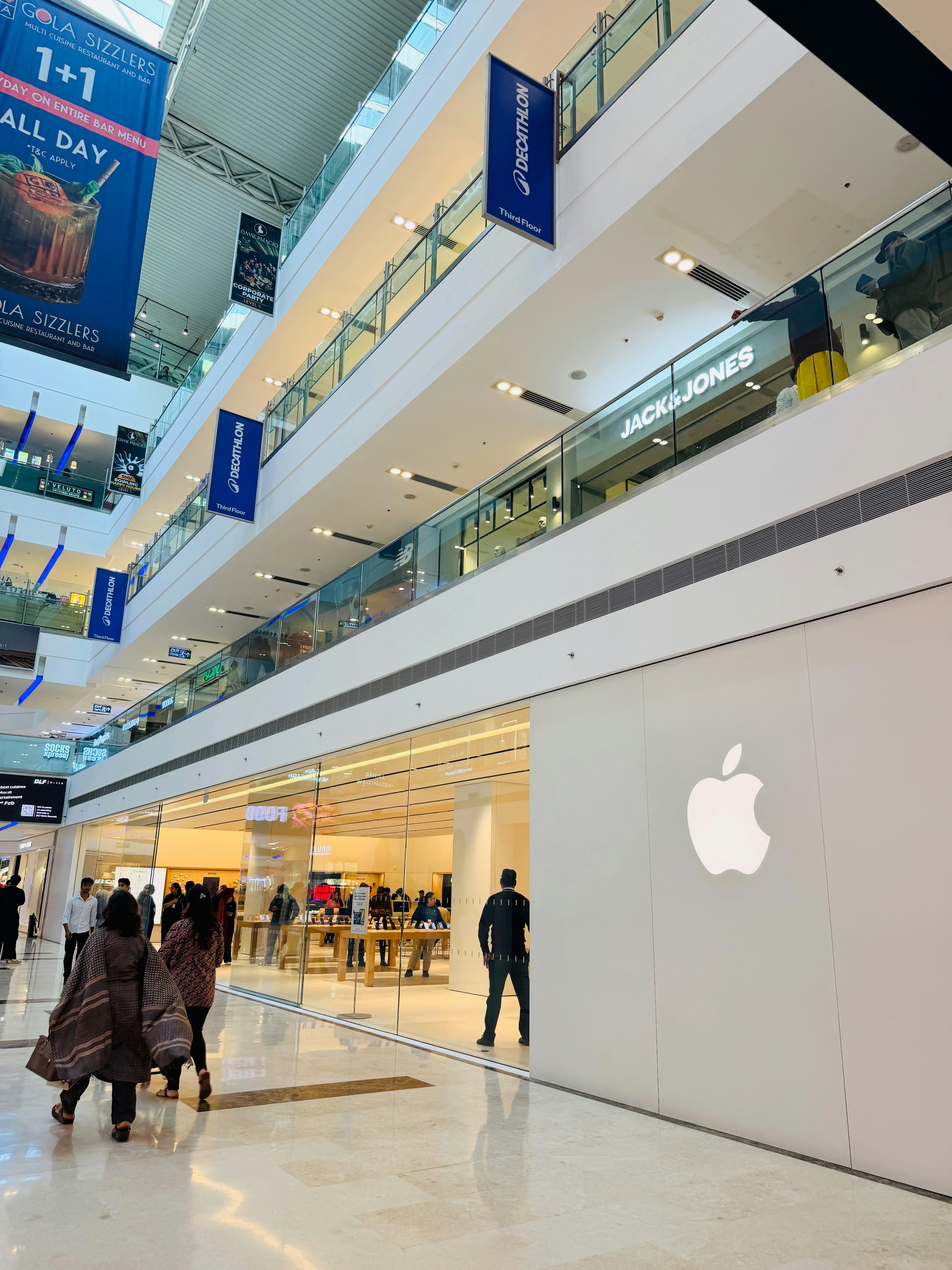 An Apple Store in a mall in New Delhi