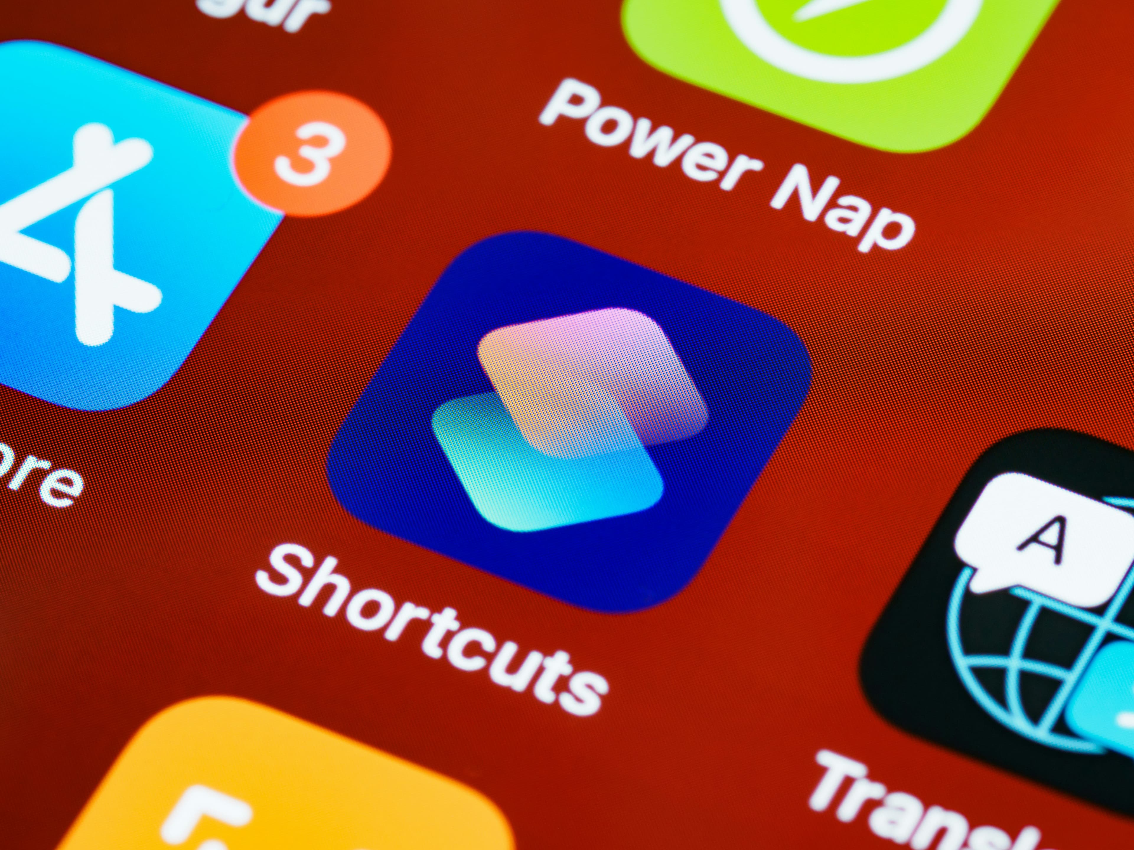 Siri Shortcuts app icon shown zoomed in on an iPhone screen