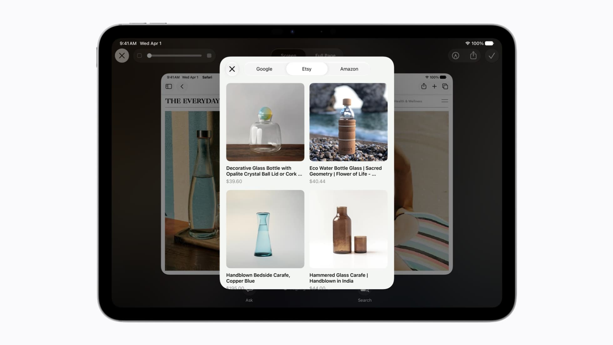 En iPad viser Visuell intelligens i iPadOS 27 med søkeresultater for glassflasker over et bilde i Safari.