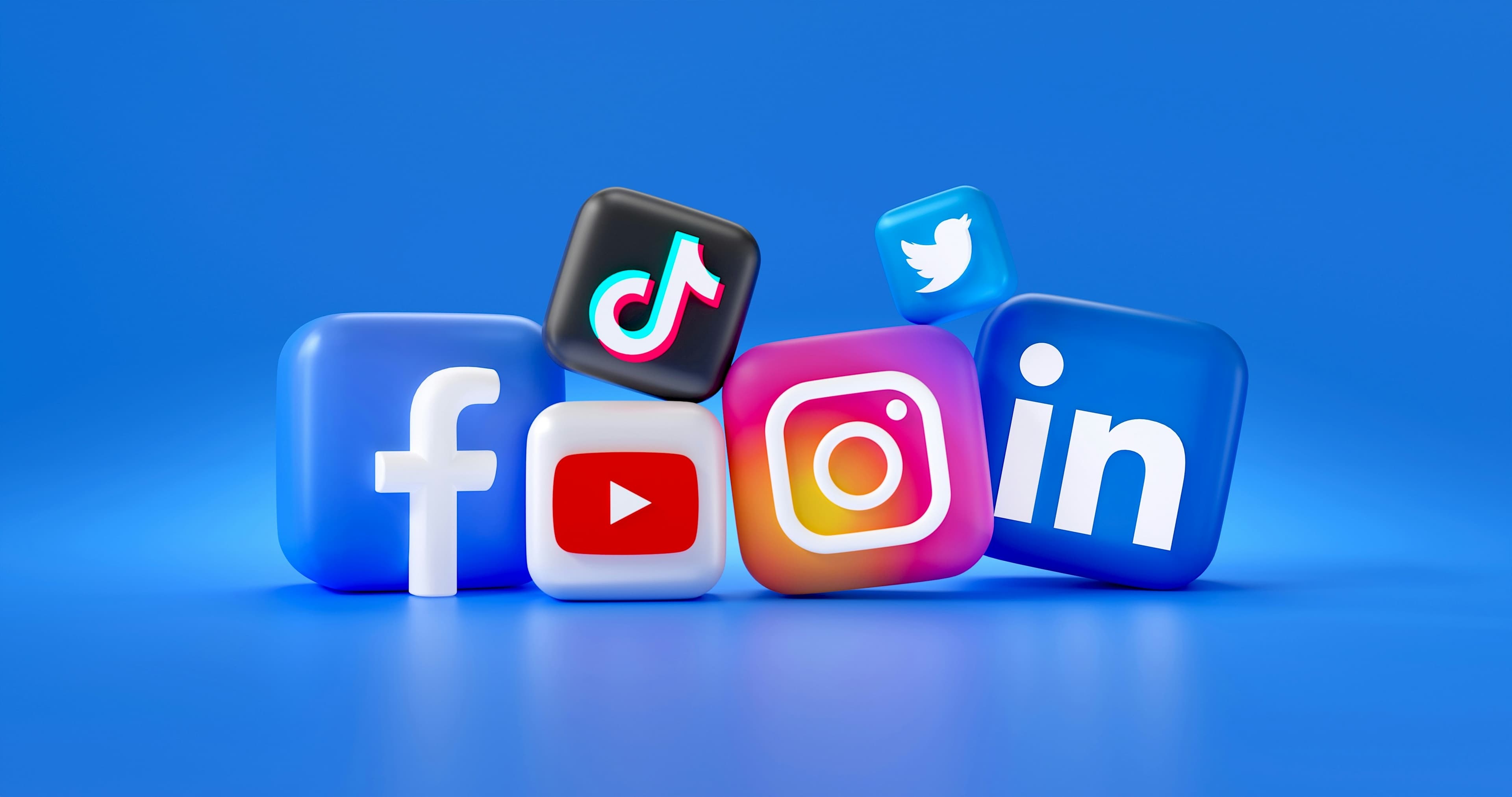 social media app icons stacked on each other