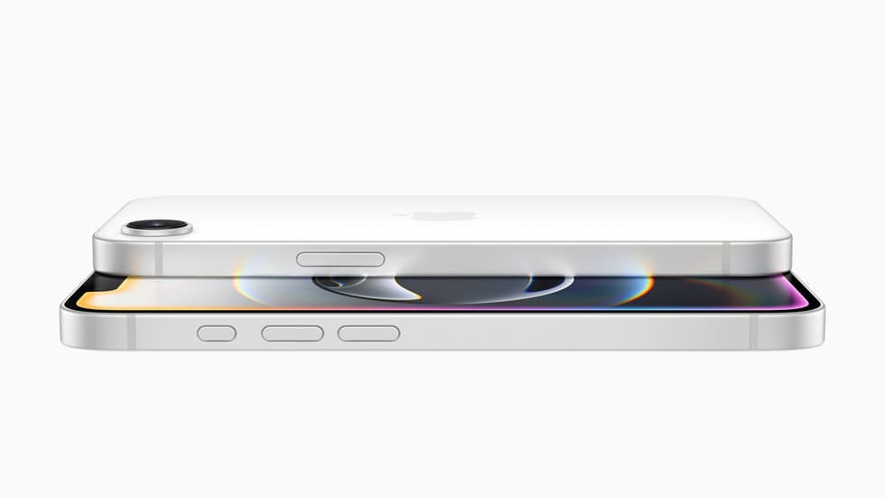 To hvite iPhone 16e vist forfra og bakfra mot hvit bakgrunn