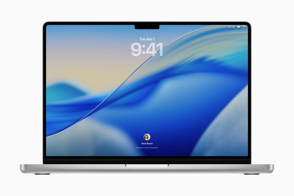 MacBook Pro med macOS Tahoe-låseskjerm som ber om Touch ID eller passord for å logge inn