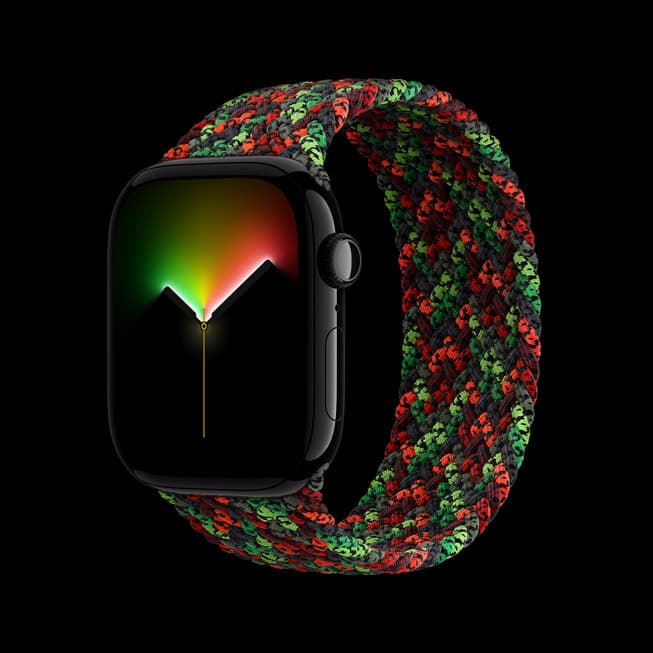 En Apple Watch vises med en flettet Unity Connection Solo Loop.