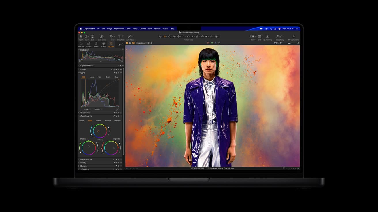 Apple presenterer MacBook Pro med M5 Pro og M5 Max, med banebrytende proff ytelse og avansert KI på enheten