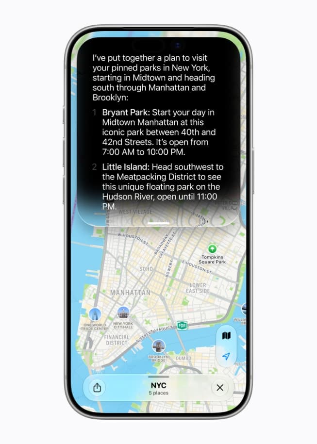 Siri AI-skjermen på en iPhone 17 Pro viser forslag til en reiseplan for en dag i New York City.